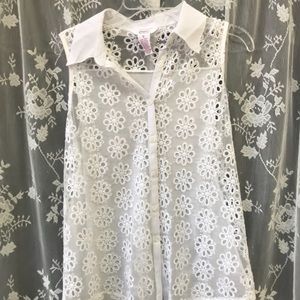 CANDIES🌸BUTTON DOWN SHIRT🌸WHITE🌸FLORAL🌸